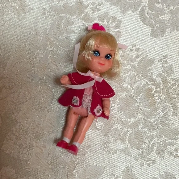 Liddle Kiddle Collector Case + Doll - Picture 11 of 13